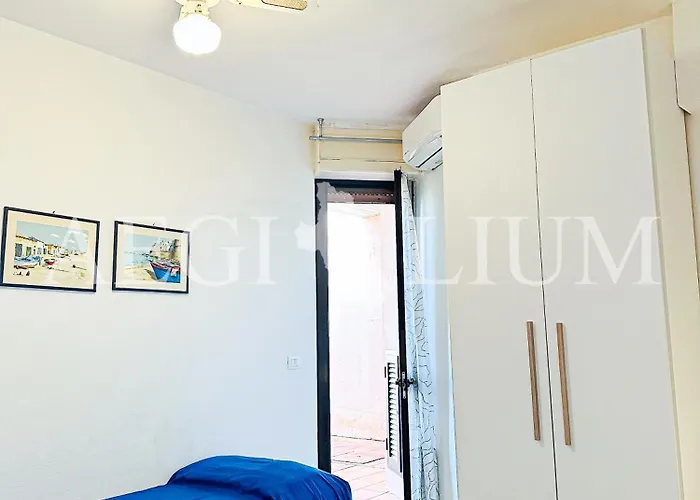 Amina Кампезе